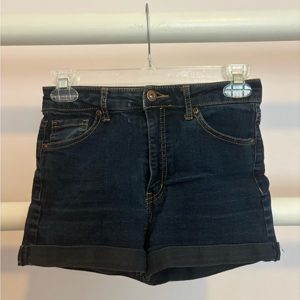 Forever 21 Black Jean Shorts Mid-Rise Casual